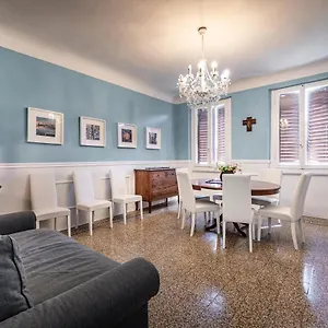 Apartment Hs4u Montebello, Florence